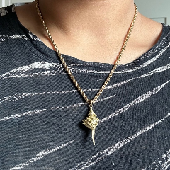 Gold plated stainless steel rope chain w shell charm vintage vibes shore coastal - Picture 7 of 14